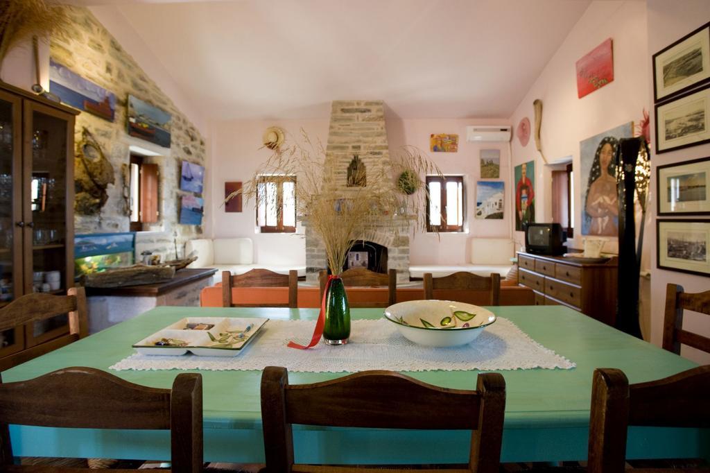 Benos Tower Villa Tsikkalia Bagian luar foto