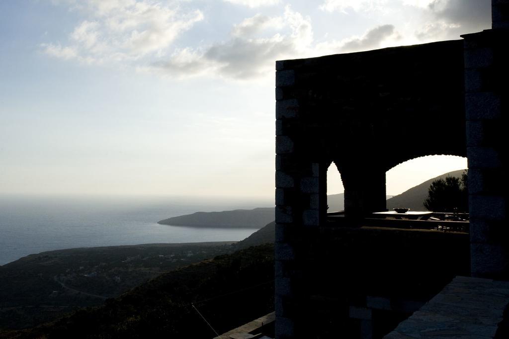 Benos Tower Villa Tsikkalia Bagian luar foto