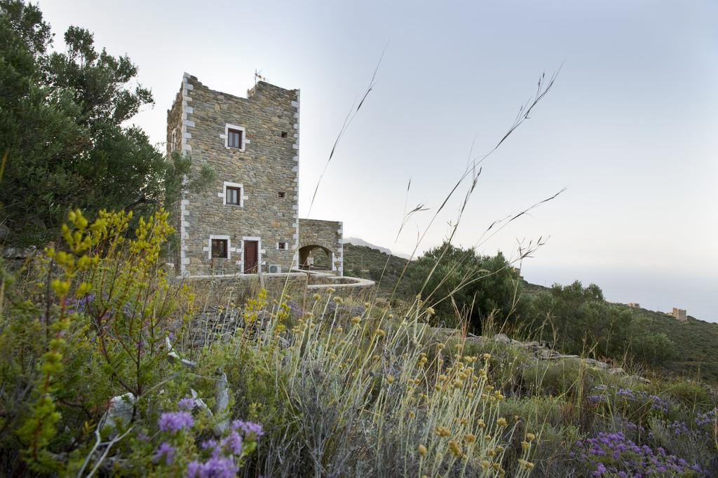 Benos Tower Villa Tsikkalia Bagian luar foto